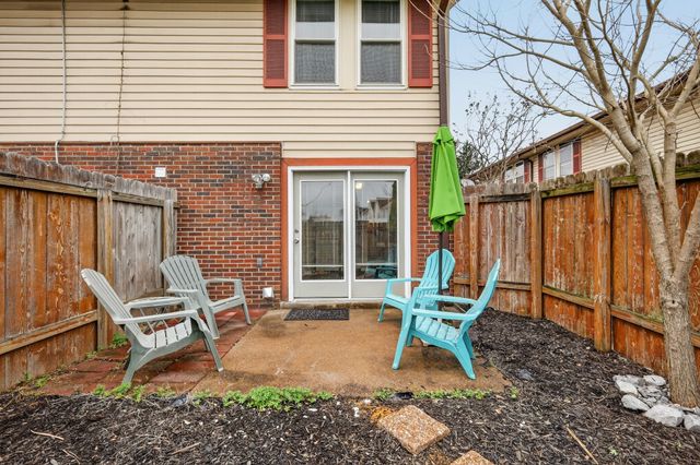 500 Paragon Mills Rd Apt B1, Nashville, TN 37211