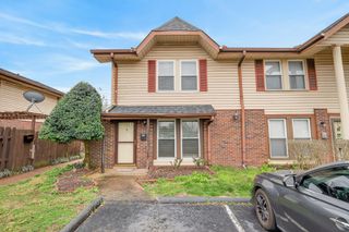 500 Paragon Mills Rd Apt B1, Nashville, TN 37211