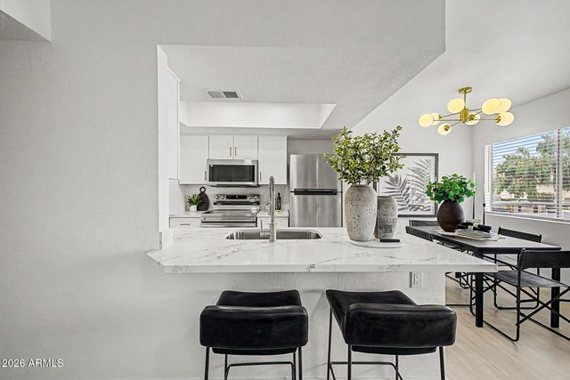 616 S HARDY Drive 225, Tempe, AZ 85281
