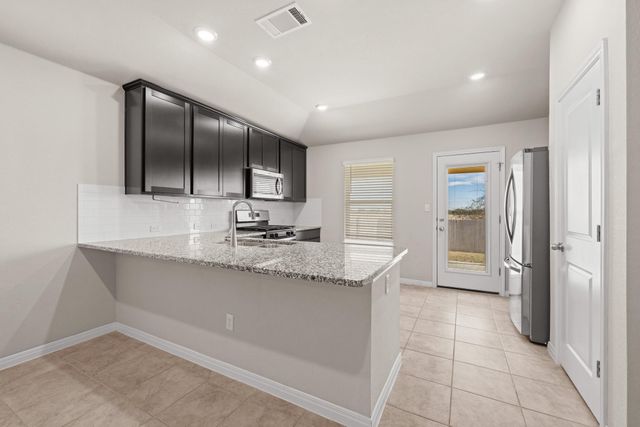 200 Longmount CV, Liberty Hill, TX 78642