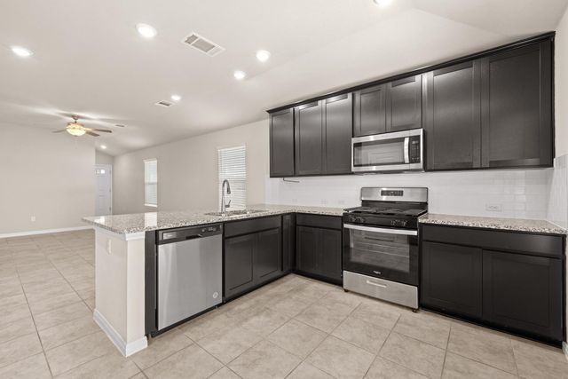 200 Longmount CV, Liberty Hill, TX 78642