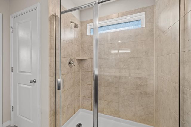 200 Longmount CV, Liberty Hill, TX 78642