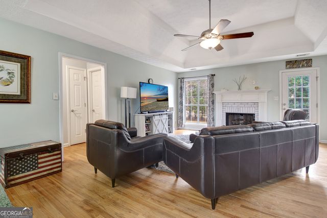 201 Wynnfield Way, Mcdonough, GA 30252