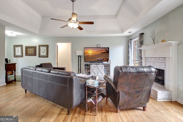 201 Wynnfield Way, Mcdonough, GA 30252