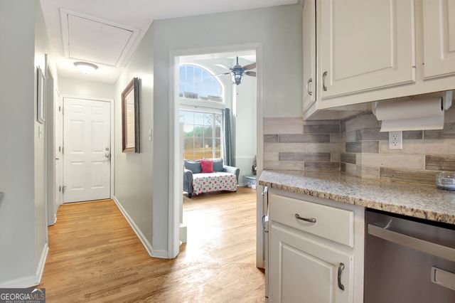 201 Wynnfield Way, Mcdonough, GA 30252