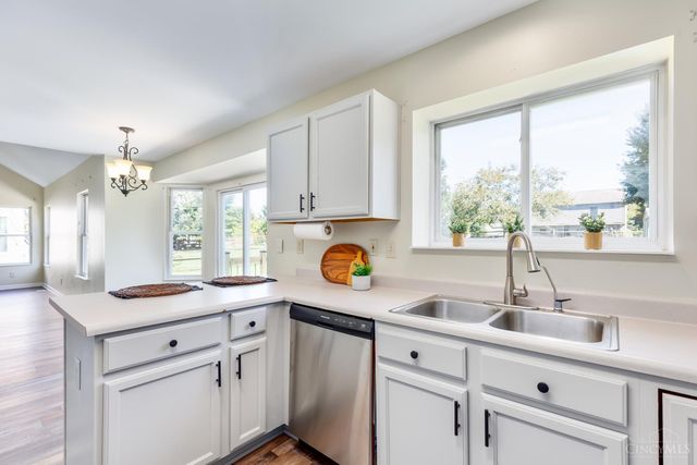 468 Silverwood Farms Drive, Lebanon, OH 45036