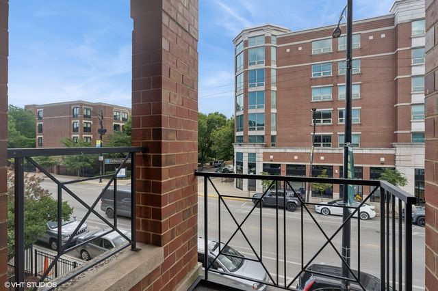 1136 W Fullerton Avenue 2, Chicago, IL 60614