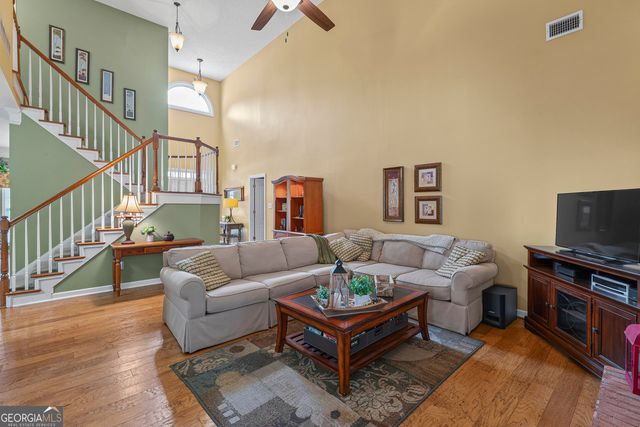270 Argonne Drive, Fayetteville, GA 30214