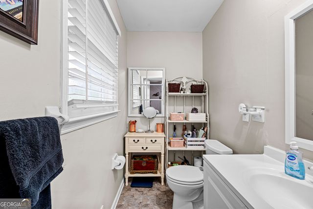 859 King Drive SE, Conyers, GA 30094