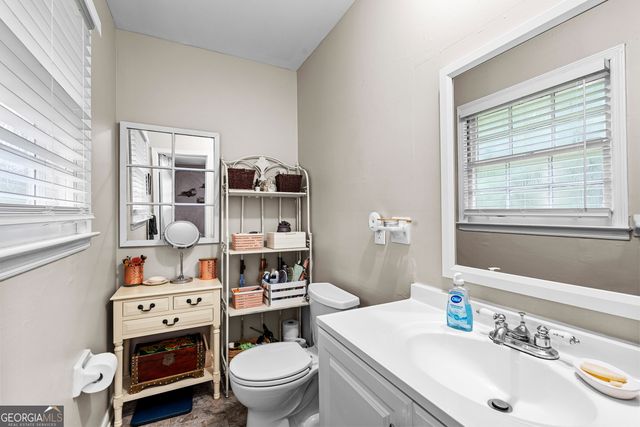 859 King Drive SE, Conyers, GA 30094