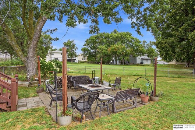 3255 S 130 Circle, Omaha, NE 68144