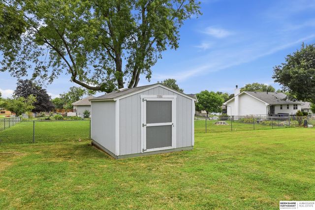 3255 S 130 Circle, Omaha, NE 68144