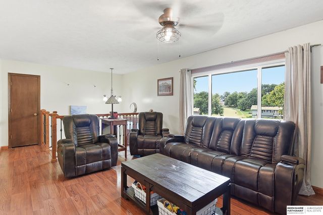 3255 S 130 Circle, Omaha, NE 68144