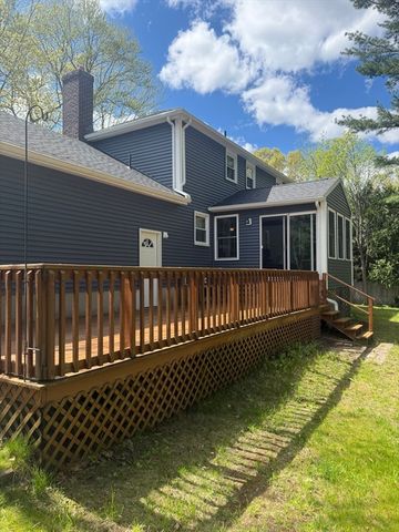 6 Larson Rd, Milford, MA 01757
