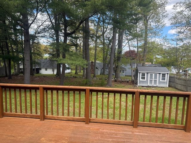 6 Larson Rd, Milford, MA 01757