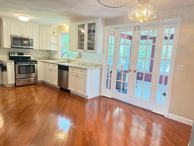 6 Larson Rd, Milford, MA 01757