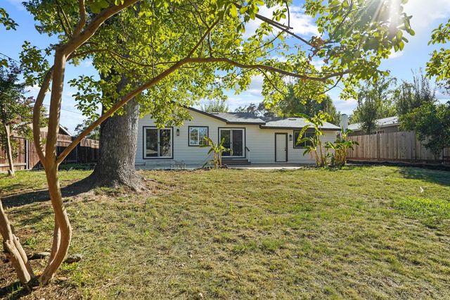 8937 Custer Ave, Orangevale, CA 95662