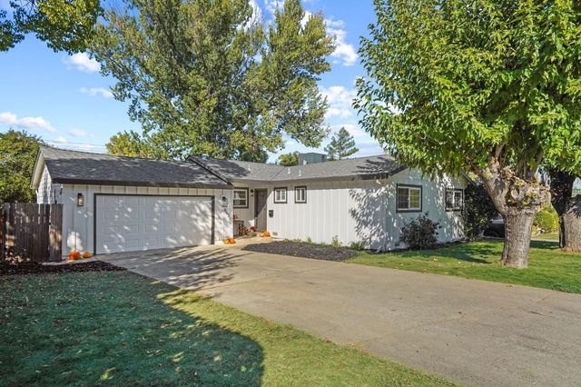 8937 Custer Ave, Orangevale, CA 95662