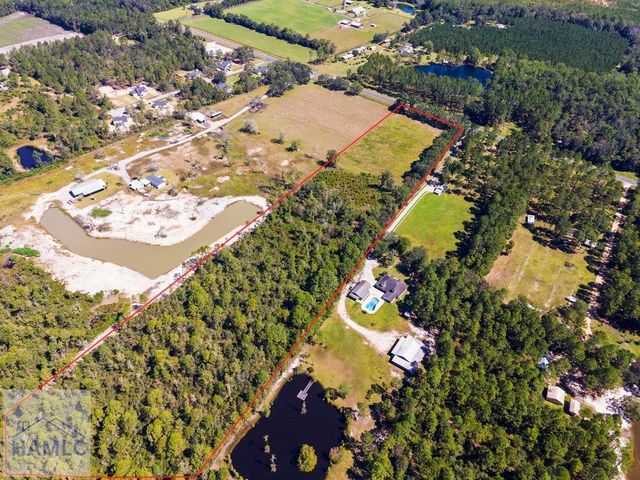 10235 Lanes Bridge Road, Jesup, GA 31545