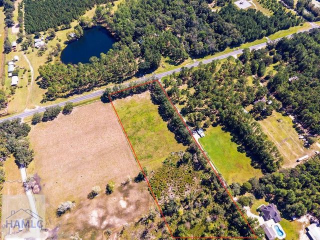 10235 Lanes Bridge Road, Jesup, GA 31545