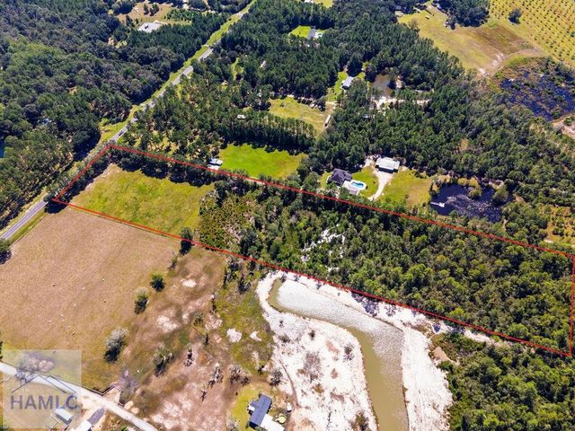 10235 Lanes Bridge Road, Jesup, GA 31545