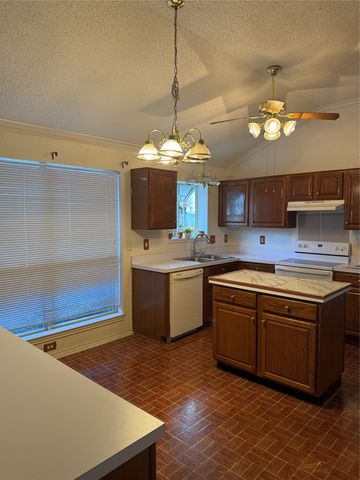 7309 Nohl Ranch Road, Fort Worth, TX 76133