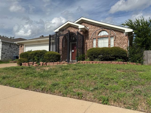 7309 Nohl Ranch Road, Fort Worth, TX 76133