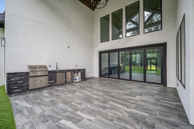 18556 Michaels Run, Montgomery, TX 77316