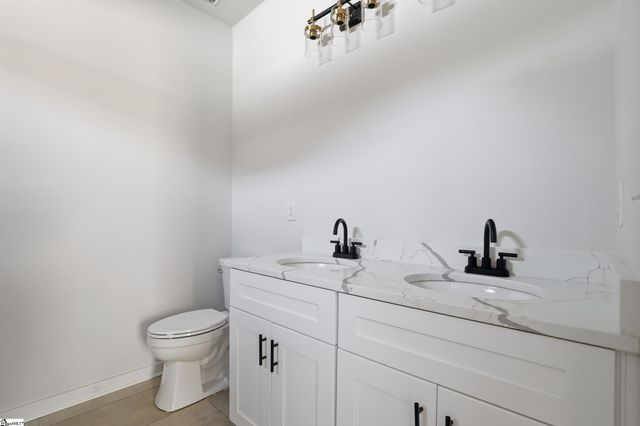 162 Buncombe Street, Woodruff, SC 29388