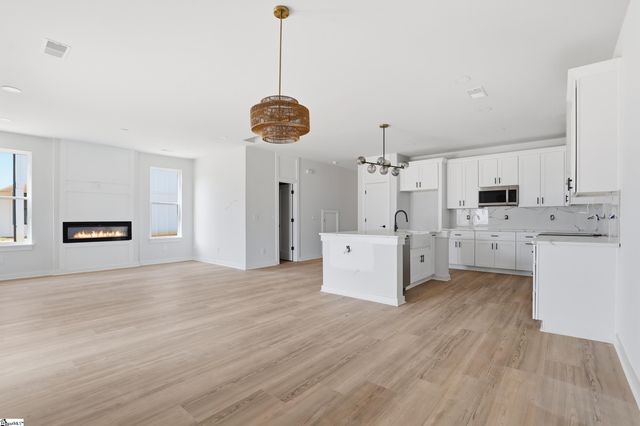 162 Buncombe Street, Woodruff, SC 29388