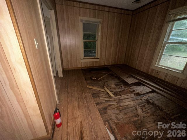 211 Luckadoo Road, Bostic, NC 28018