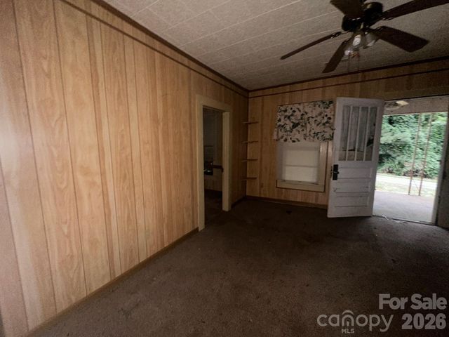 211 Luckadoo Road, Bostic, NC 28018