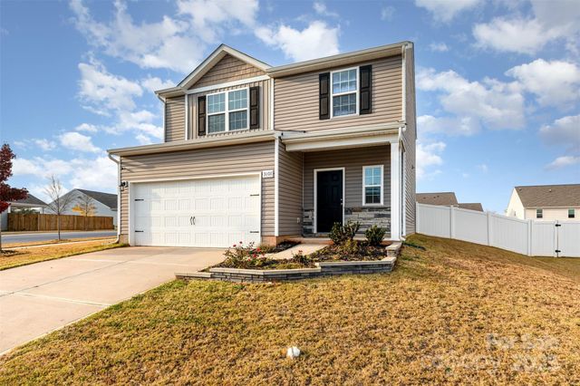 3101 Wynn Way, Charlotte, NC 28215