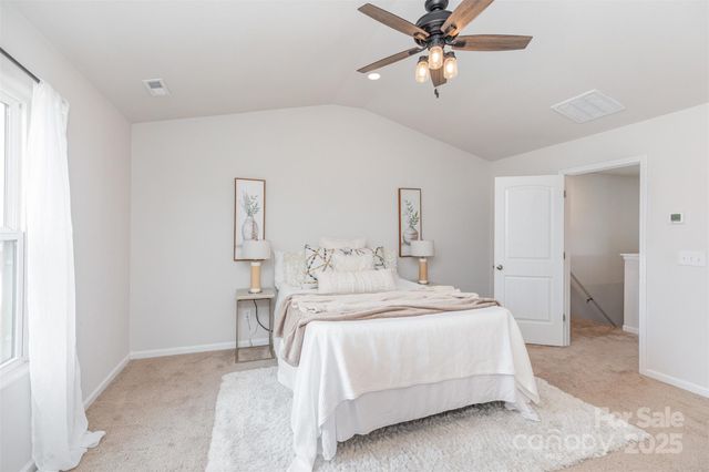 3101 Wynn Way, Charlotte, NC 28215