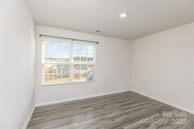 3101 Wynn Way, Charlotte, NC 28215