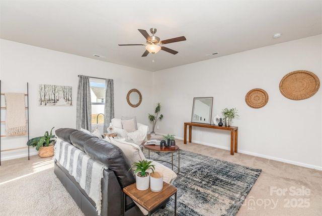 3101 Wynn Way, Charlotte, NC 28215