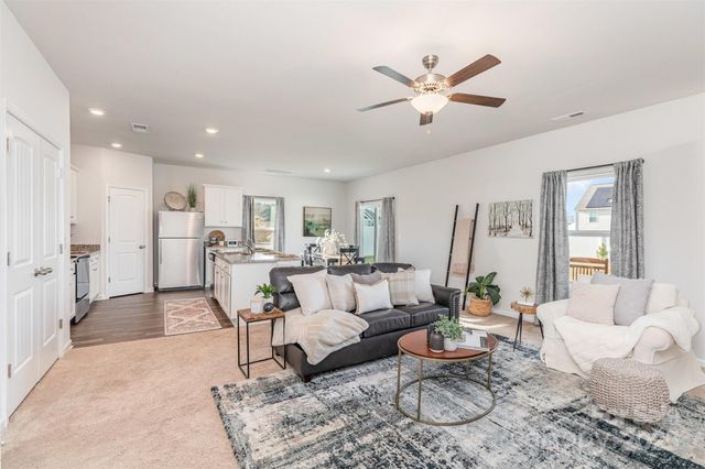 3101 Wynn Way, Charlotte, NC 28215