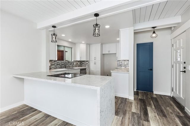 825 La Mirada, Laguna Beach, CA 92651