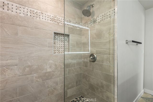 825 La Mirada, Laguna Beach, CA 92651