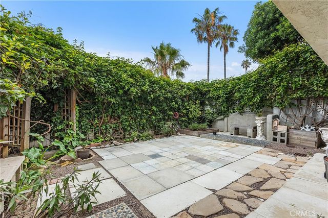 825 La Mirada, Laguna Beach, CA 92651