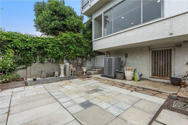 825 La Mirada, Laguna Beach, CA 92651