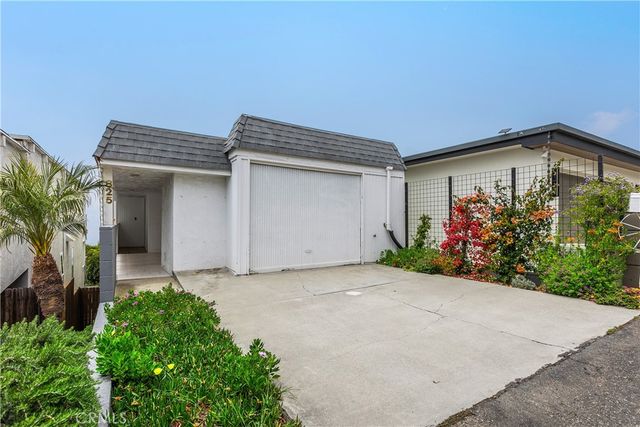 825 La Mirada, Laguna Beach, CA 92651