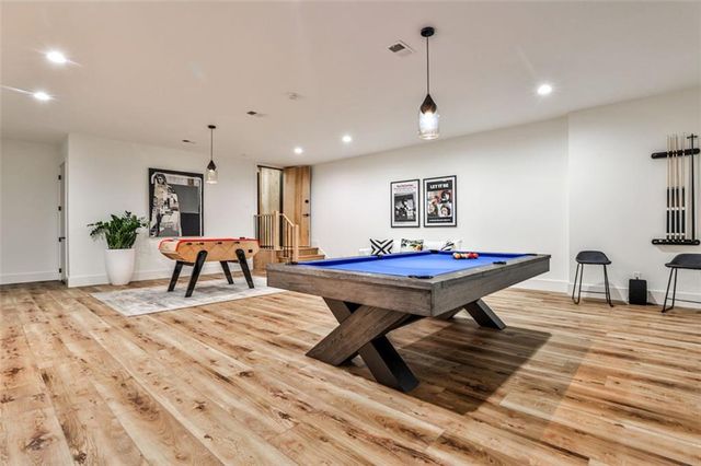 1572 Clifton Ridge, Atlanta, GA 30307