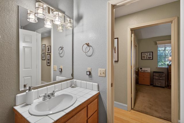 2796 Clipper Ct, Cool, CA 95614