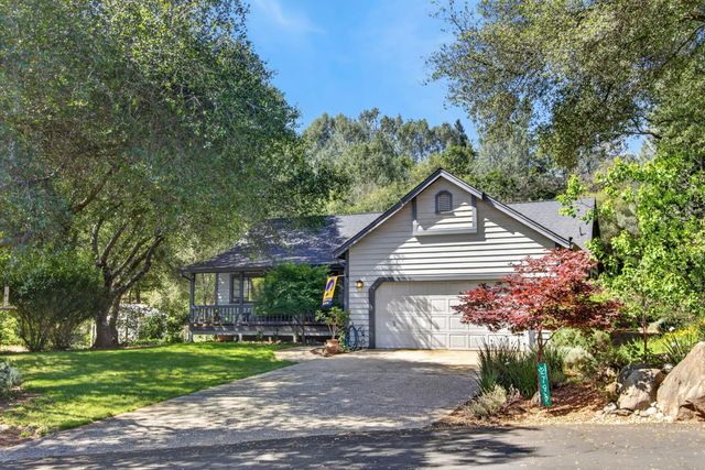 2796 Clipper Ct, Cool, CA 95614