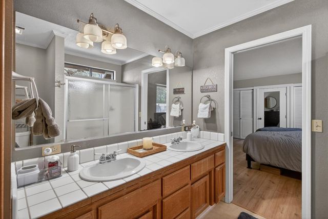2796 Clipper Ct, Cool, CA 95614