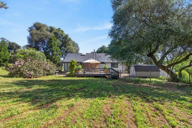 2796 Clipper Ct, Cool, CA 95614