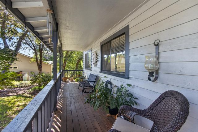 2796 Clipper Ct, Cool, CA 95614