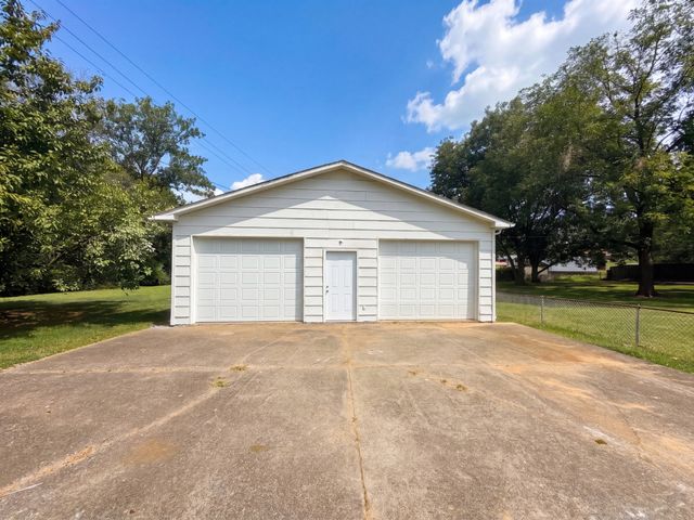 313 Lafayette Rd, Clarksville, TN 37042