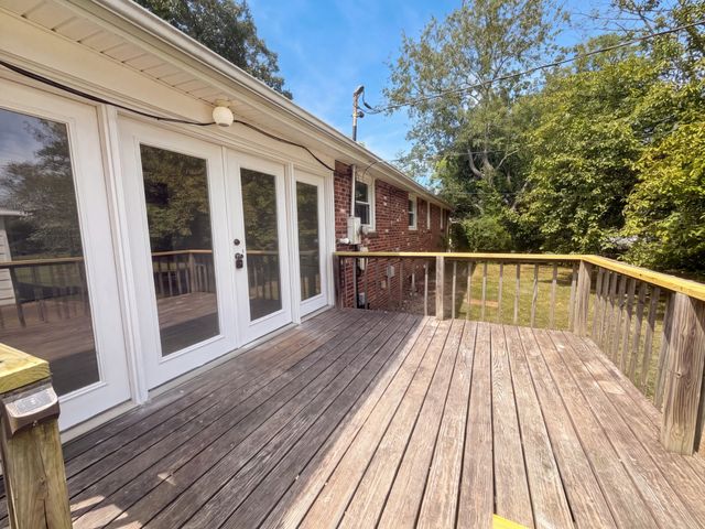 313 Lafayette Rd, Clarksville, TN 37042